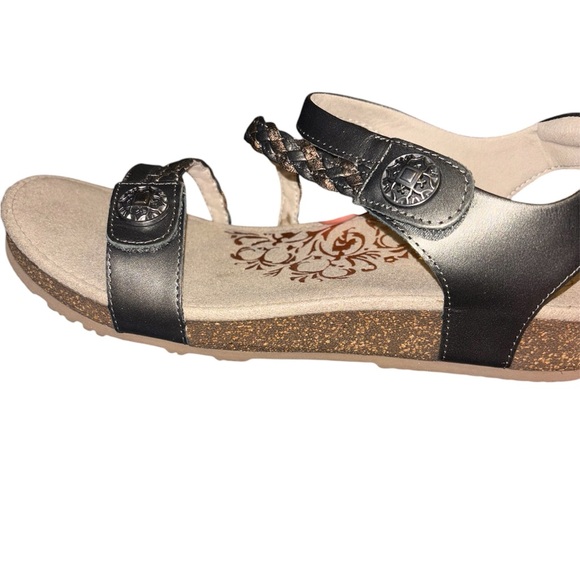 Aetrex dark grey Leather Sandals - Picture 4 of 7